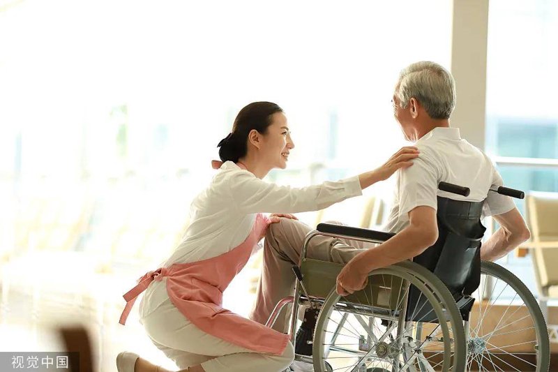 失能老人护理:社会转型中的重要议题